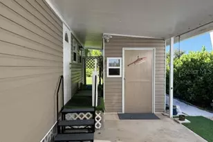 813 S Green Cir, Venice, FL 34285 - Photo 17
