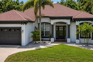 4644 Sawyer Rd, Sarasota, FL 34233 - Photo 1