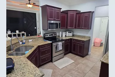4644 Sawyer Road, Sarasota, FL 34233 - Photo 7