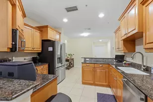 3971 Square E Ln, Sarasota, FL 34238 - Photo 11