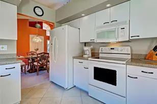1176 Harbor Town Way, Venice, FL 34292 - Photo 29