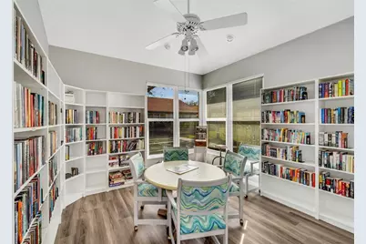 1176 Harbor Town Way, Venice, FL 34292 - Photo 55