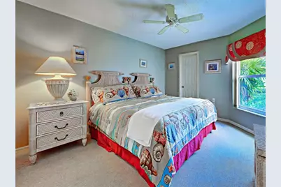 1176 Harbor Town Way, Venice, FL 34292 - Photo 7