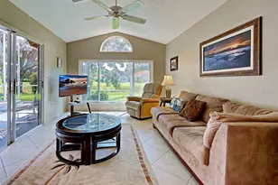 1176 Harbor Town Way, Venice, FL 34292 - Photo 35