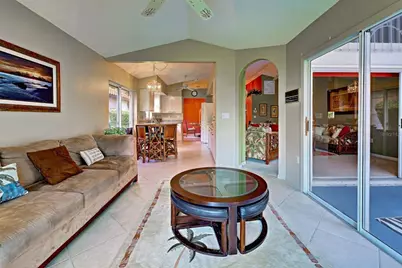 1176 Harbor Town Way, Venice, FL 34292 - Photo 33