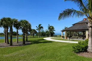 460 Base Ave E, Venice, FL 34285 - Photo 67