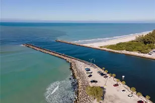460 Base Ave E, Venice, FL 34285 - Photo 41
