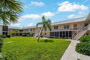 460 Base Ave E, Venice, FL 34285 - Photo 31