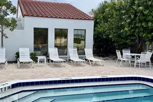 1585 Tarpon Center Dr, Venice, FL 34285 - Photo 3