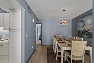 1585 Tarpon Center Dr, Venice, FL 34285 - Photo 11
