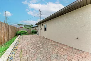 1495 Ringtail Rd, Venice, FL 34293 - Photo 3