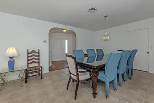 12 Gulf Manor Dr, Venice, FL 34285 - Photo 13