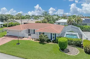 12 Gulf Manor Dr, Venice, FL 34285 - Photo 33