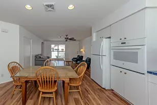 12 Gulf Manor Dr, Venice, FL 34285 - Photo 9