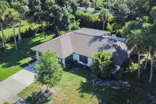 3207 Valencia Rd, Venice, FL 34293 - Photo 33