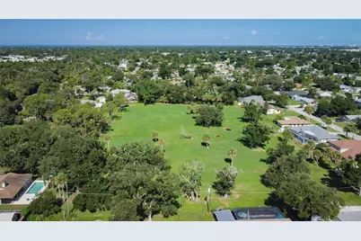3207 Valencia Road, Venice, FL 34293 - Photo 37