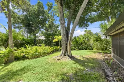 3207 Valencia Road, Venice, FL 34293 - Photo 29