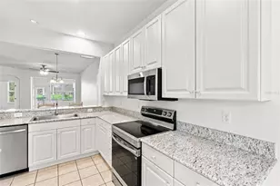 1814 San Silvestro Dr, Venice, FL 34285 - Photo 13