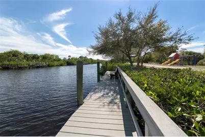 1064 Sorrento Woods Boulevard, Nokomis, FL 34275 - Photo 31