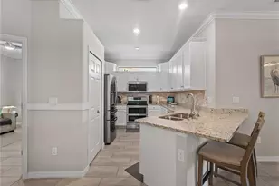 24076 Canterwood Wy, Venice, FL 34293 - Photo 17