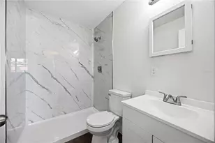 3012 Clay Cir, Sarasota, FL 34234 - Photo 13