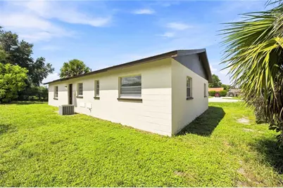 3012 Clay Circle, Sarasota, FL 34234 - Photo 25