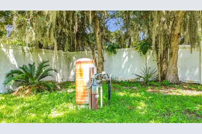 215 Oak Circle, Ocala, FL 34472 - Photo 11
