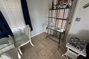 40 W Cowles St, Englewood, FL 34223 - Photo 5