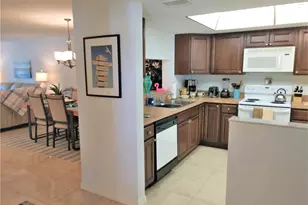 307 Pine Hollow Cir, Englewood, FL 34223 - Photo 3