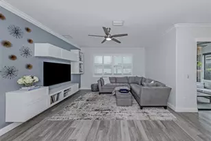 19408 Bluff Dr, Venice, FL 34292 - Photo 7