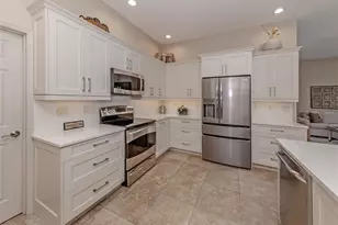 406 Wellington Ct, Venice, FL 34292 - Photo 15