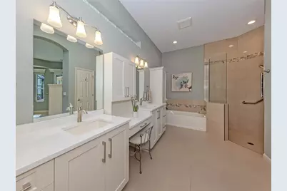 406 Wellington Court, Venice, FL 34292 - Photo 23