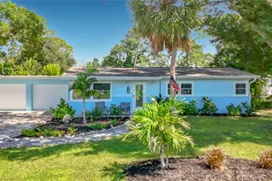 212 S Myrtle Ave, Nokomis, FL 34275 - Photo 1