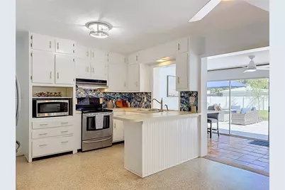 212 S Myrtle Avenue, Nokomis, FL 34275 - Photo 15