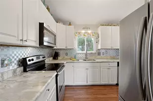 10182 Gulfstream Blvd, Englewood, FL 34224 - Photo 15