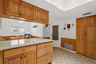 773 Vivienda S Ct, Venice, FL 34293 - Photo 21