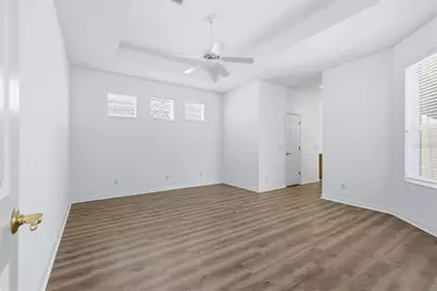 9089 Willow Brook Drive, Sarasota, FL 34238 - Photo 21