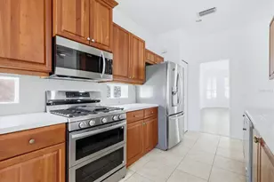 9089 Willow Brook Dr, Sarasota, FL 34238 - Photo 15