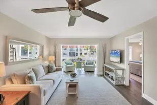 210 Santa Maria St, Venice, FL 34285 - Photo 5