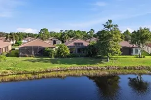 1884 Batello Dr, Venice, FL 34292 - Photo 37
