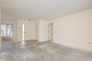 10121 Edmonton Ave, Englewood, FL 34224 - Photo 11