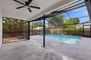 6909 9th Ct E, Sarasota, FL 34243 - Photo 25