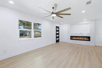 6413 S Englewood Avenue, Tampa, FL 33611 - Photo 5