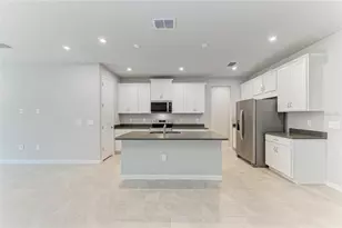 17856 Stillness Ct, Venice, FL 34293 - Photo 11