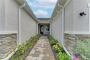 17856 Stillness Ct, Venice, FL 34293 - Photo 3
