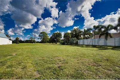 916 Bayshore Drive, Englewood, FL 34223 - Photo 89