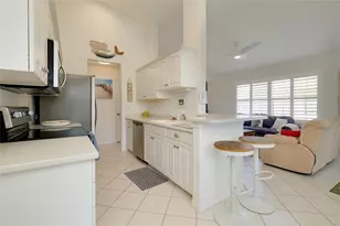 703 Casa Del Lago Way, Venice, FL 34292 - Photo 13