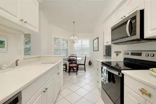 703 Casa Del Lago Way, Venice, FL 34292 - Photo 17