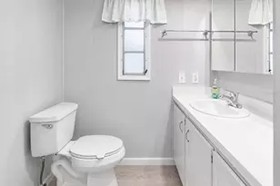 516 Tampico Dr, North Port, FL 34287 - Photo 11