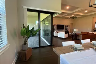 817 Seascape Pl, Sarasota, FL 34240 - Photo 11